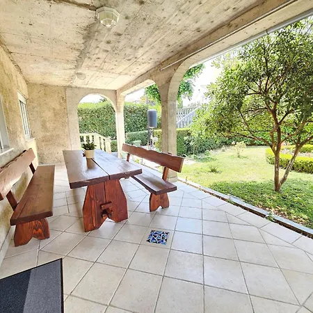 Fuer 6 Personen Mit Terrasse By Interhome Novi Vinodolski