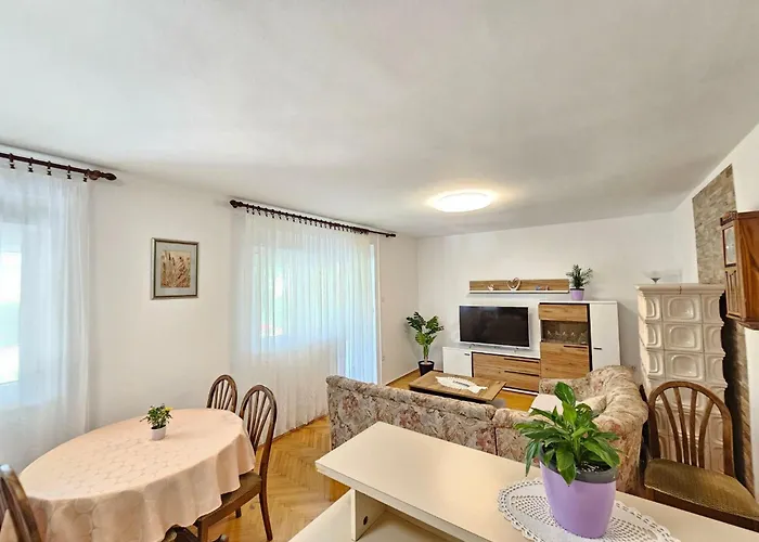 Fuer 6 Personen Mit Terrasse By Interhome * Novi Vinodolski